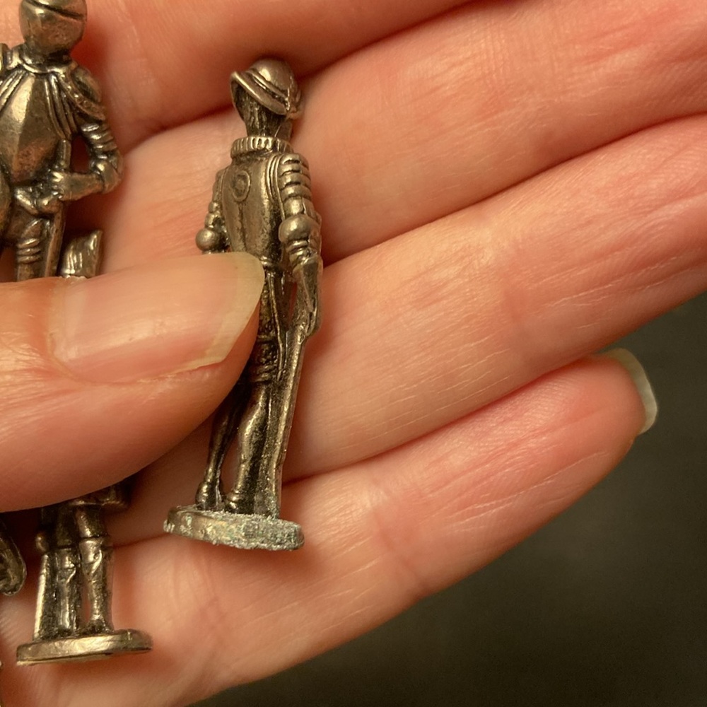 Metal Miniatures - Picture 10 of 10